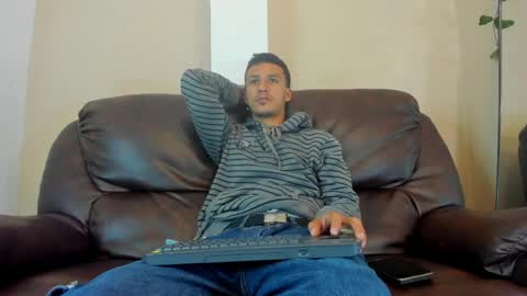 Snapshot of marcus_jeron chatting on May 6, 2026, 12:30 am marcus_jeron online show from May 6, 2026, 12:30 am