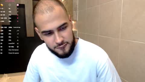 marcus_soler online show from October 23, 2025, 5:12 pm