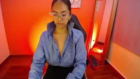 Luna online show from July 9, 2026, 6:56 pm