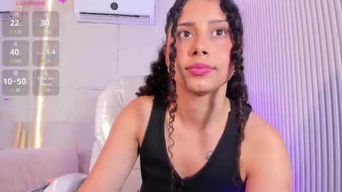 Marelyn online show from March 16, 2026, 2:43 pm