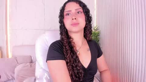 Snapshot of marelynsummer chatting on April 18, 2026, 11:36 am Marelyn online show from April 18, 2026, 11:36 am