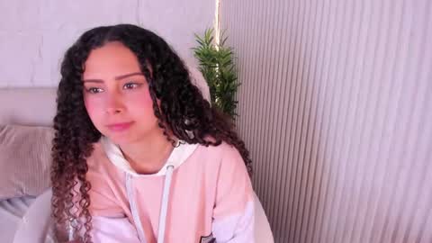 Snapshot of marelynsummer chatting on April 22, 2026, 11:34 am Marelyn online show from April 22, 2026, 11:34 am