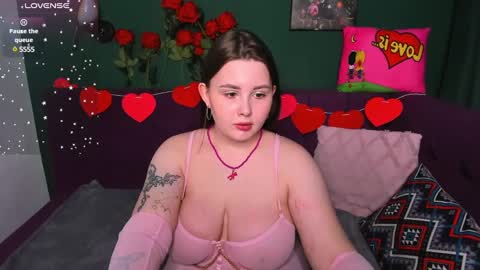 Snapshot of margaretroy chatting on February 11, 2025, 8:37 am Margaret 3 online show from February 11, 2025, 8:37 am