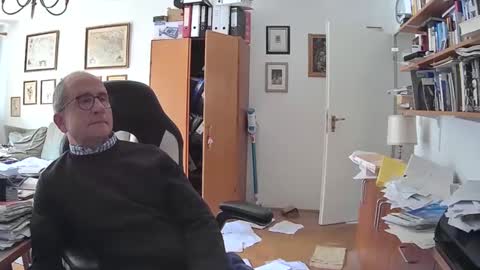 Snapshot of marginalie chatting on March 6, 2025, 10:30 am marginalie online show from March 6, 2025, 10:30 am