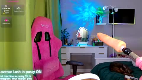 Snapshot of margohotty chatting on October 4, 2025, 4:43 am Margo for you   online show from October 4, 2025, 4:43 am