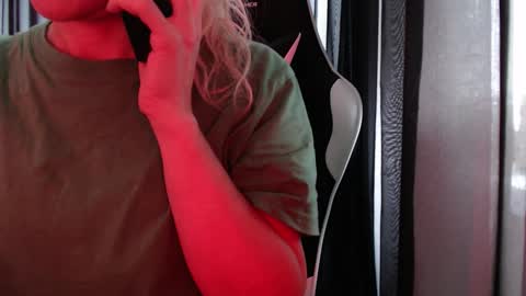 Margoo online show from October 7, 2025, 8:33 am