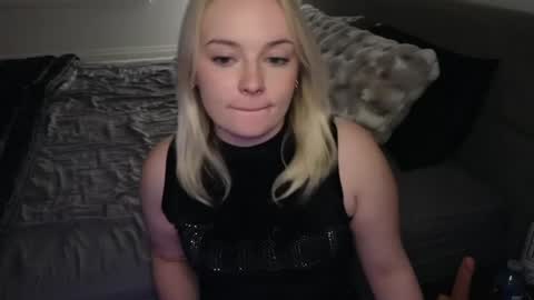 Snapshot of margot_robbie7 chatting on May 31, 2026, 1:36 am margot_robbie7 online show from May 31, 2026, 1:36 am