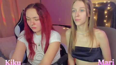 Snapshot of mari_kiku chatting on December 15, 2024, 6:37 pm Kiku and Marii - online show from December 15, 2024, 6:37 pm