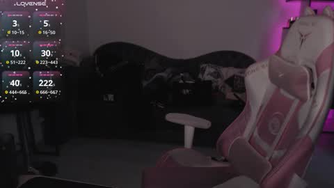 mari moore online show from November 17, 2025, 7:58 am