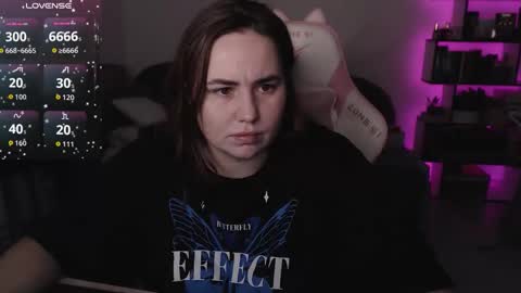 mari moore online show from November 29, 2025, 6:49 am