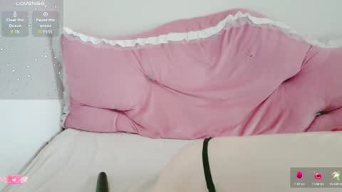 Snapshot of mari_tokyo chatting on June 8, 2026, 10:32 pm mari_tokyo online show from June 8, 2026, 10:32 pm