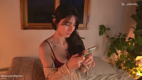 Snapshot of maria_alfonsina_ chatting on May 27, 2026, 11:35 pm Alfonsina online show from May 27, 2026, 11:35 pm