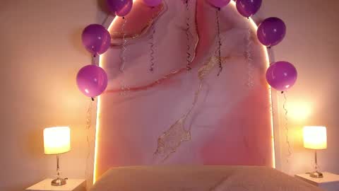 Snapshot of maria_gil chatting on April 22, 2026, 11:45 am Maria online show from April 22, 2026, 11:45 am