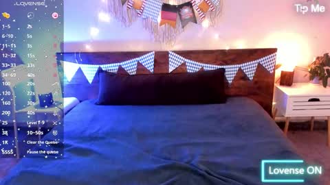 Snapshot of maria_moonlight chatting on September 24, 2025, 4:10 pm Maria online show from September 24, 2025, 4:10 pm