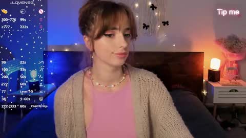 Snapshot of maria_moonlight chatting on March 2, 2026, 4:25 pm Maria online show from March 2, 2026, 4:25 pm