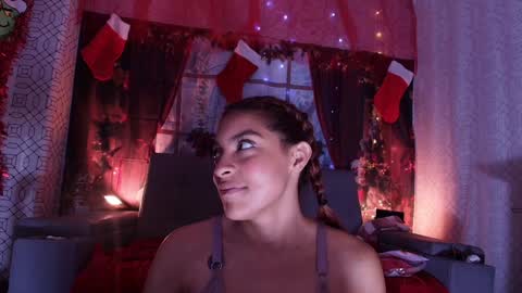 Mara online show from December 16, 2024, 3:11 pm