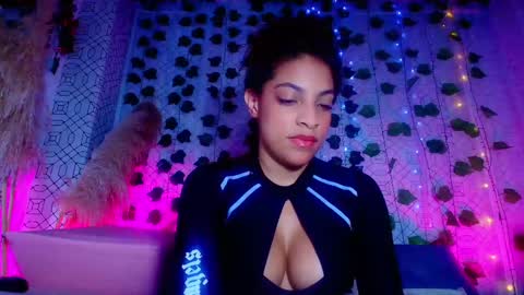 Mara online show from March 5, 2025, 12:00 pm