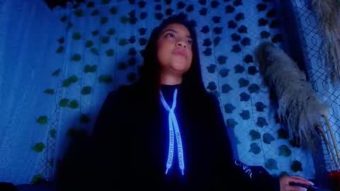 Mara online show from March 6, 2025, 1:03 pm