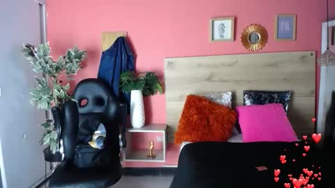 maria_turner1 online show from May 29, 2026, 9:29 am