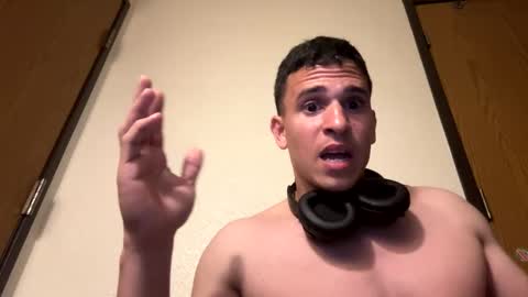 mariachi22cm online show from September 18, 2025, 4:36 am