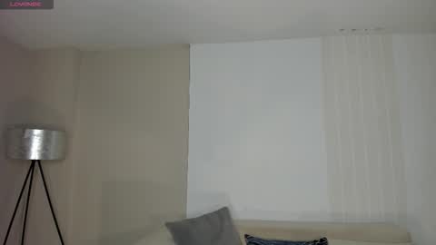 MARIA HERRERA  online show from February 19, 2026, 7:54 pm