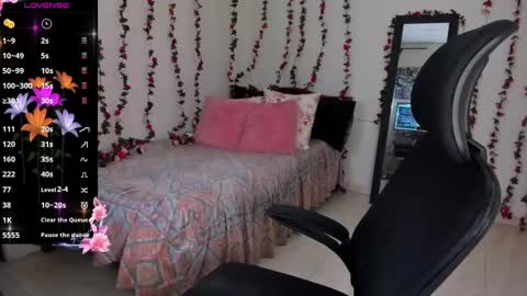 Snapshot of mariamcastillo chatting on March 9, 2025, 12:31 am Mariam Castiblanco online show from March 9, 2025, 12:31 am