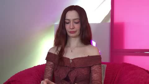 MariaMenson online show from March 14, 2026, 6:52 am