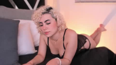 Marian online show from September 18, 2025, 2:57 am