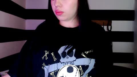 Snapshot of marian_ran_ chatting on January 13, 2025, 7:11 am Marian online show from January 13, 2025, 7:11 am