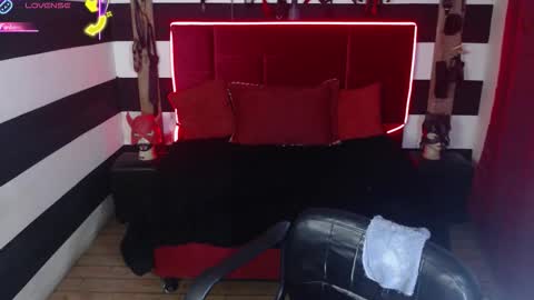 Snapshot of marian_ran_ chatting on September 25, 2025, 3:10 am Marian online show from September 25, 2025, 3:10 am