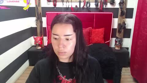 Snapshot of marian_ran_ chatting on September 30, 2025, 4:28 am Marian online show from September 30, 2025, 4:28 am