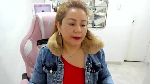 mariana01_m online show from June 25, 2026, 11:48 am