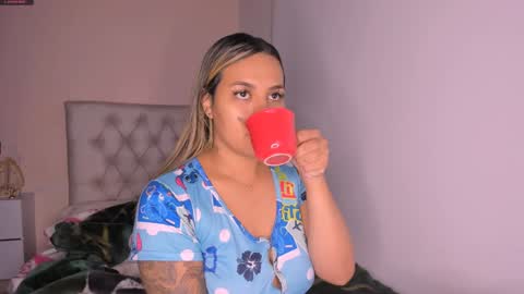 Mariana Roe online show from January 17, 2025, 6:36 am