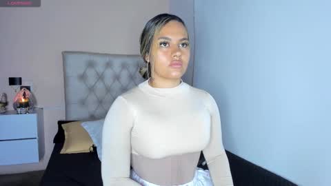 Mariana Roe online show from November 6, 2025, 11:26 pm