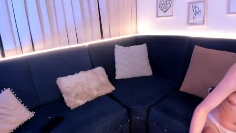 Snapshot of mariana__thompson chatting on April 22, 2026, 3:20 am mariana__thompson online show from April 22, 2026, 3:20 am