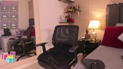 Mar y online show from September 11, 2025, 2:28 pm