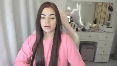 mariana_love9 online show from January 7, 2026, 1:41 am