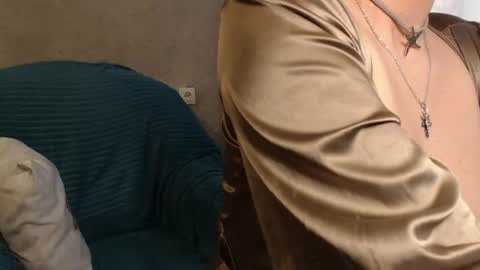 Snapshot of mariana_mur chatting on July 2, 2026, 4:51 am MarianaMur online show from July 2, 2026, 4:51 am