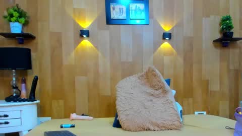 Snapshot of marianaa_aangel chatting on February 9, 2025, 5:33 pm Mariana Angel online show from February 9, 2025, 5:33 pm