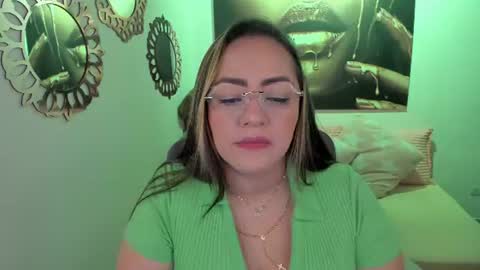 Snapshot of marianalopez81 chatting on July 12, 2026, 12:34 am Mariana Lopez online show from July 12, 2026, 12:34 am