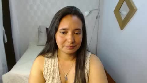 Snapshot of marianasantana_ chatting on February 2, 2026, 9:57 pm Im Mariana online show from February 2, 2026, 9:57 pm