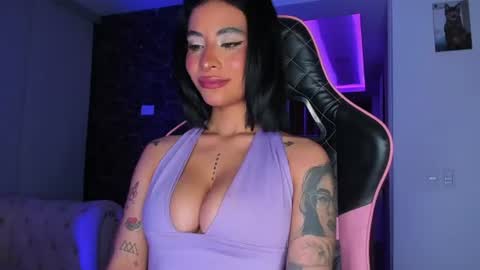 Snapshot of marianne__ chatting on July 14, 2026, 2:05 am M A R I A N E online show from July 14, 2026, 2:05 am