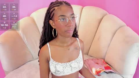 marianrosse online show from September 27, 2025, 8:03 pm