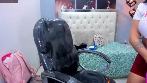 Snapshot of mariansexx chatting on June 28, 2026, 12:44 pm Marian Sexy online show from June 28, 2026, 12:44 pm
