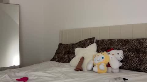 mariareev online show from March 8, 2026, 12:19 am