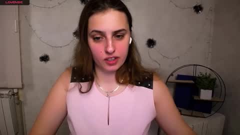 Snapshot of mariatess_ chatting on February 2, 2026, 2:49 pm Mariia online show from February 2, 2026, 2:49 pm