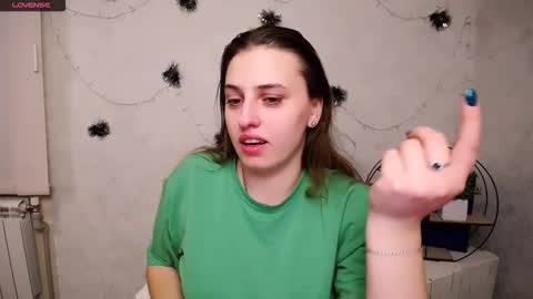 Snapshot of mariatess_ chatting on February 5, 2026, 12:54 pm Mariia online show from February 5, 2026, 12:54 pm