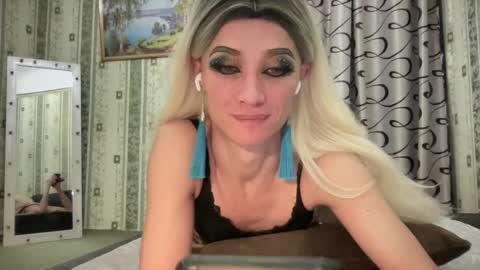 Mari online show from February 6, 2025, 7:07 pm