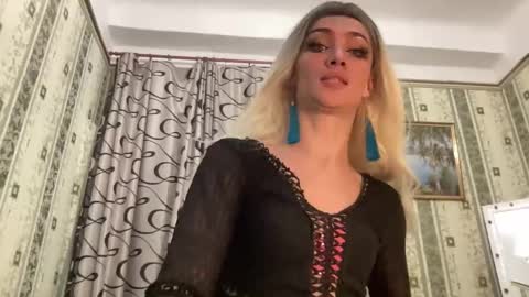 Mari online show from March 10, 2025, 4:57 pm