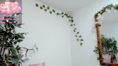 Mariee online show from April 7, 2026, 9:48 pm